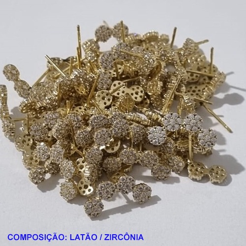 BRINCO NO BRUTO PRONTO PARA O BANHO-  REDONDO CRAVEJADOS COM MICRO ZIRCÔNIAS  PESO 1.6GR- BRU001243A