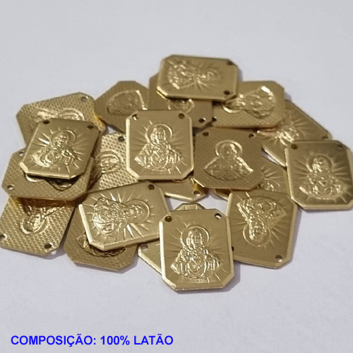 ACESSÓRIO BRUTO PRONTO PARA BANHO (CX16) -  (3543) ESCAPULÁRIO C/ S.C. JESUS DIAMANTADO 15MM VENDIDA POR UNIDADE COMPOSIÇÃO LATÃO - PESO 1.0GR -  BRU001048