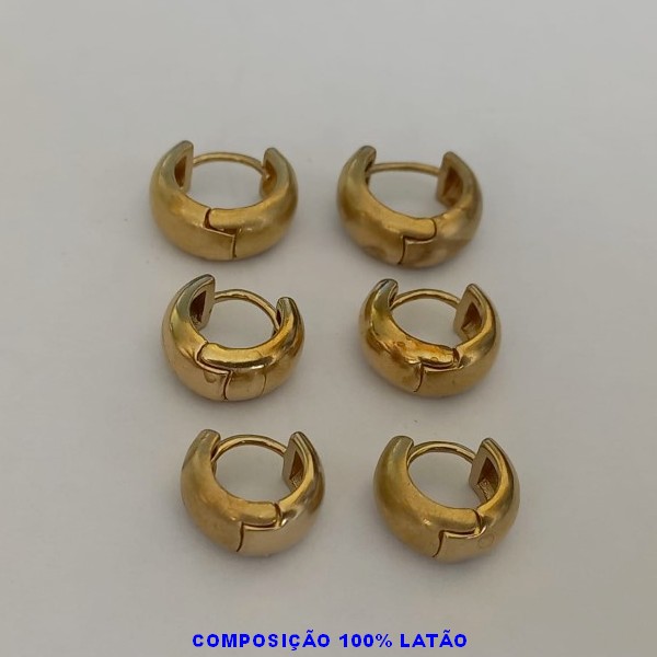 BRINCO NO BRUTO PRONTO PARA O BANHO VENDAS POR TRIO(3 PAR)TAMANHOS  TRIO NOS TAMANHOS 16/12/10MM  - BRINCO DE ARGOLINHA LISA ARGOLINHA DE PRESSÃO(TRANQUETA) PESO TOTAL 4.8 - BRU2932