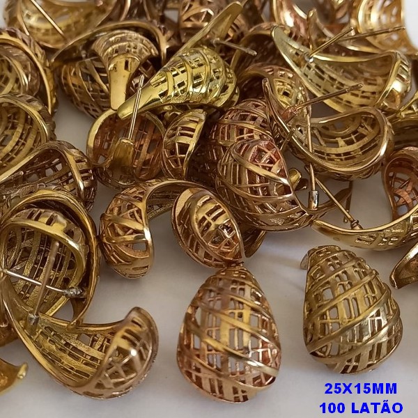 BRINCO NO BRUTO PRONTO PARA O BANHO (CX39) - COMPOSIÇÃO 100% LATÃO -TAMANHO 25X15MM  - PESO 6,3GR - - GOTA VASADA - BRU3338A