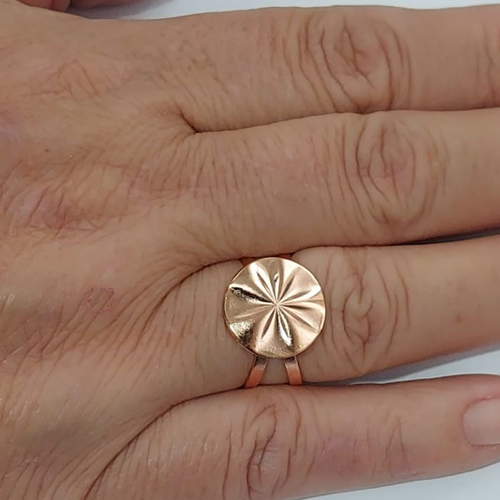 ANEL NO BRUTO PRONTO PARA O BANHO - ANEL AJUSTÁVEL - (4958) LARGURA 15MM - PESO MEDIO 2,3GR - COMPOSIÇÃO LATÃO - ANEL000243