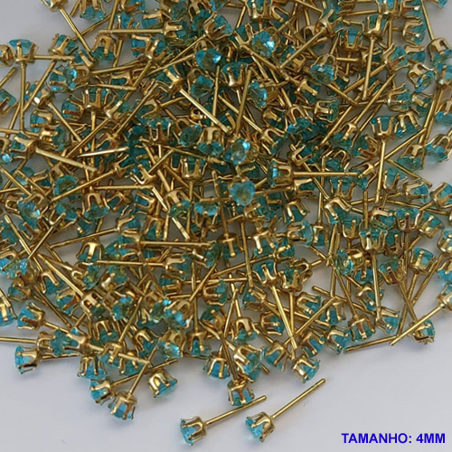 ACESSORIO (BRINCO NO BRUTO PRONTO PARA O BANHO(CX76) (CORAÇÃO) - BRINCO DE PINO - CORAÇÃO AZUL TAMANHO 4MM - PESO TOTAL 0,3GR - BRU0001384