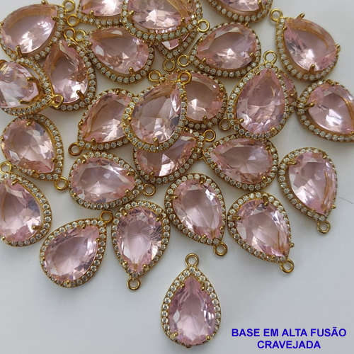 PINGENTE NO BRUTO PRONTO PARA O BANHO - (PEÇA DELICADA CUIDADO NO BANHO) COM PINGENTE EM ZIRCÔNIA ROSA COM BASE EM ALTA FUSÃO CRAVEJADA - TAMANHO 10X14MM -  PESO TOTAL 2,2GR - BRU0001388