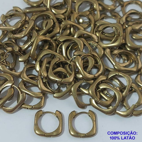 BRINCO NO BRUTO PRONTO PARA O BANHO - ARGOLINHA DE PRESSÃO (TRANQUETA) EM FORMATO QUADRADO - TAMANHO 17MM - PESO 3,4GR - BRU9071