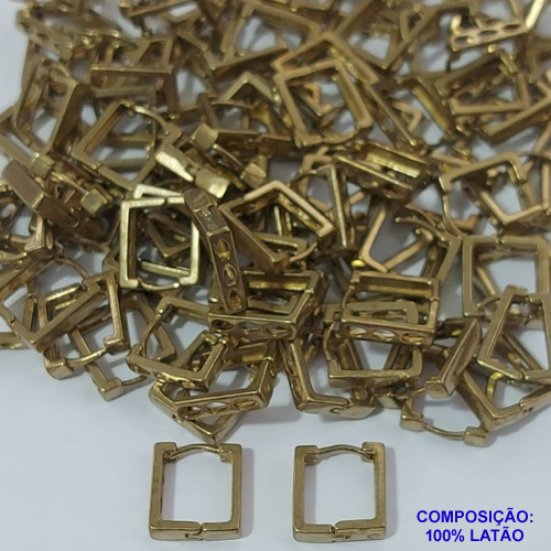 BRINCO NO BRUTO PRONTO PARA O BANHO(CX59) - ARGOLINHA DE PRESSÃO (TRANQUETA) EM FORMATO QUADRADO COM DETALHES - TAMANHO 13MM - PESO 1,9GR - BRU9077