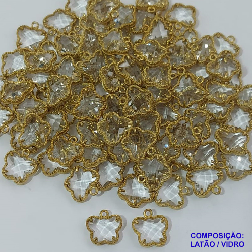 ACESSORIO NO BRUTO PRONTO PARA O BANHO - (VENDA POR UNIDADE) PINGENTE TIPO "VAN CLEEF" COR INCOLOR FORMATO TREVO COM UMA ARGOLINHA - TAMANHO "10MM " PESO 0,8GR  BRU0001412