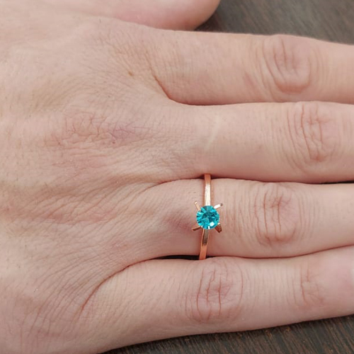 ANEL NO BRUTO PRONTO PARA O BANHO - ANEL SOLITÁRIO - "SERÃO ENVIADAS CORES SORTIDAS" COMPOSIÇÃO: LATÃO COM  ZIRCÔNIA - PESO MÉDIO 1,6GR - ANEL000273