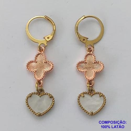 BRINCO NO BRUTO PRONTO PARA O BANHO -  BRINCO ARGOLINHA DE PRESSÃO (TRANQUETA) COM 2 PINGENTES TIPO VAN CLEEF TAMANHO 11MM SENDO 1 EM MADRE PÉROLA - PESO 3,1GR - BRU9205