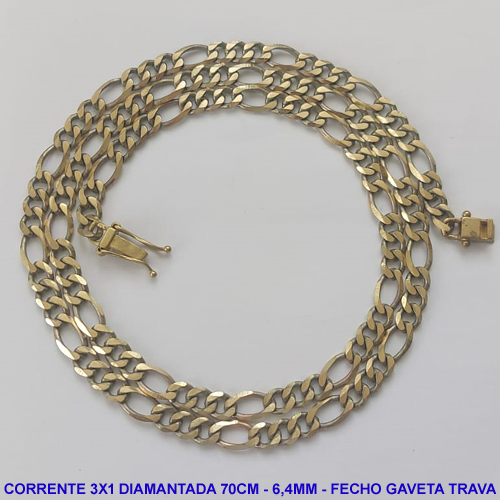 CORRENTE MASCULINA NO BRUTO PRONTO PARA O BANHO - CORRENTE 3X1 ELLO BATIDO DIAMANTADA (M31158) - COMPRIMENTO: 70CM - LARGURA 6,4MM - ESPESSURA: 1,5MM - FECHO GAVETA TRAVA DUPLA - PESO 33,2GR - COMPOSIÇÃO: 100% LATÃO - BRU9264