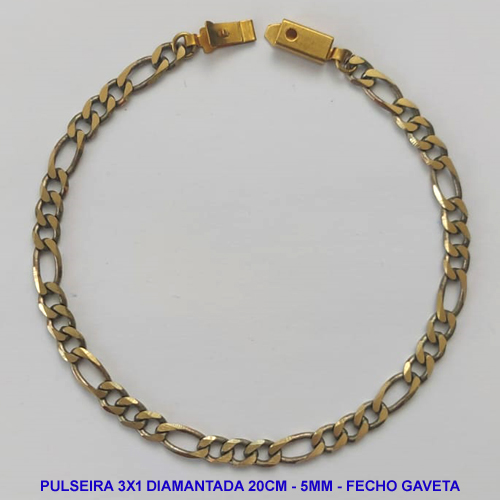 PULSEIRA MASCULINA NO BRUTO PRONTO PARA O BANHO - PULSEIRA 3X1 ELLO BATIDO DIAMANTADA (M31128) - COMPRIMENTO: 20CM - LARGURA 5MM - ESPESSURA: 1,2MM - FECHO GAVETA - PESO 6,2GR - COMPOSIÇÃO: 100% LATÃO - BRU9317