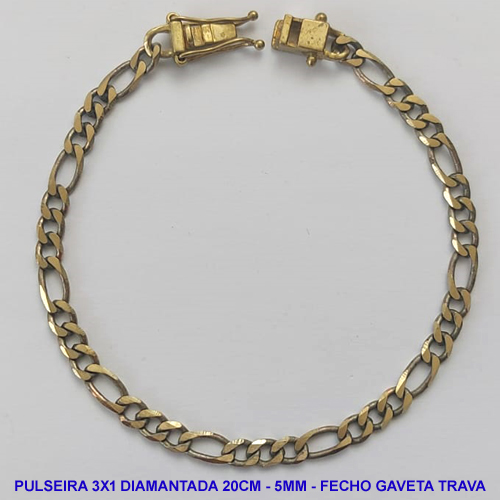 PULSEIRA MASCULINA NO BRUTO PRONTO PARA O BANHO - PULSEIRA 3X1 ELLO BATIDO DIAMANTADA (M31128) - COMPRIMENTO: 20CM - LARGURA 5MM - ESPESSURA: 1,2MM - FECHO GAVETA COM TRAVA DUPLA - PESO 7,5GR - COMPOSIÇÃO: 100% LATÃO - BRU9320