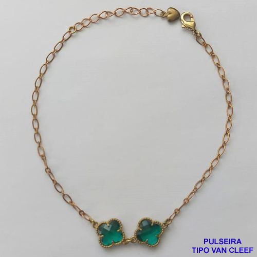 PULSEIRA NO BRUTO PRONTO PARA O BANHO - PULSEIRA TIPO VAN CLEEF EM VIDRO VERDE COM 2 PINGENTES 11MM  - PULSEIRA COM 18CM + EXTENSOR - PESO TOTAL: 2,4GR - COMPOSIÇÃO: LATÃO / VIDRO BRU9400