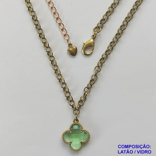 SHOCKER NO BRUTO PRONTO PARA O BANHO - CORRENTE ELO PORTUGUÊS 3,8MM - PINGENTE TIPO VAN CLEEF EM VIDRO VERDE 15MM - SHOCKER  COM CORRENTE LONGA DE 40CM + EXTENSOR - PESO TOTAL: 8,7GR - COMPOSIÇÃO: LATÃO / VIDRO BRU9694