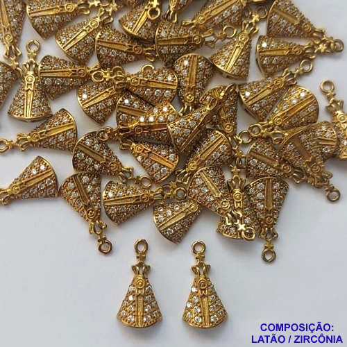 ACESSÓRIO NO BRUTO PRONTO PARA O BANHO (CX22) - PINGENTE NOSSA SRA APARECIDA CRAVEJADO COM MICRO ZIRCÔNIA - COMPOSIÇÃO: LATÃO / ZIRCÔNIA - TAMANHO 19MM - (VENDIDO POR UNIDADE) PESO TOTAL 1,1GR - BRU0001583