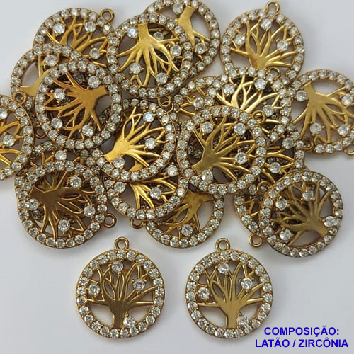 PINGENTE NO BRUTO PRONTO PARA O BANHO (CX33)- PINGENTE REDONDO VAZADO ARVORE DA VIDA COM MICRO ZIRCÔNIAS - COMPOSIÇÃO: LATÃO / ZIRCÔNIA - TAMANHO 19MM - (VENDIDO POR UNIDADE) PESO TOTAL 2,9GR - BRU0001587