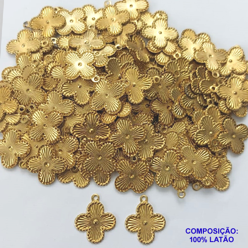 ACESSORIO NO BRUTO PRONTO PARA O BANHO - PINGENTE TIPO "VAN CLEEF" COM UMA ARGOLINHA - TAMANHO 14MM - PESO 0,4GR - COMPOSIÇÃO: 100% LATÃO - (VENDIDA POR UNIDADE) - BRU0001609