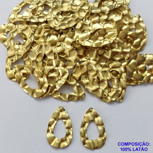 ACESSÓRIO NO BRUTO PRONTO PARA O BANHO(CX08)- PINGENTE MARTELADO GOTA 13X22MM (E3194) - COMPOSIÇÃO: 100% LATÃO -  PESO TOTAL 0,7GR - BRU0001658