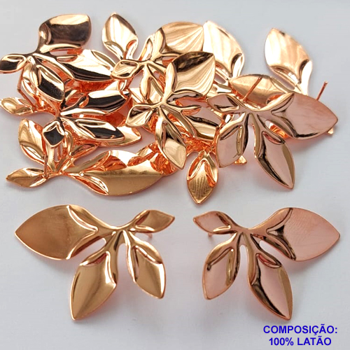 BRINCO NO BRUTO PRONTO PARA O BANHO - BRINCO DE PINO FOLHAS 25X41MM - COMPOSIÇÃO: 100% LATÃO - PESO TOTAL: 8GR - BRU0001747