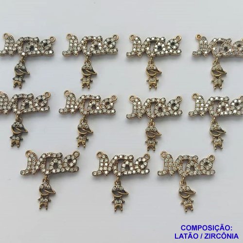 PINGENTE NO BRUTO PRONTO PARA O BANHO (CX16)- PINGENTE COM DUAS ARGOLINHAS MÃE COM MENINO CRAVEJADA COM MICRO ZIRCÔNIAS - COMPOSIÇÃO: LATÃO / ZIRCÔNIA - TAMANHO 16X17MM -  (VENDIDO POR UNIDADE) PESO TOTAL 1,6GR - BRU0001763