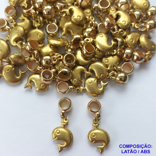 ACESSORIO NO BRUTO PRONTO PARA O BANHO - PINGENTE BALEIA DUPLA (E0848) - BERLOQUE PARA PULSEIRA SIMILAR A PANDORA - TAMANHO: 13MM (PEÇA VENDIDA POR UNIDADE) COMPOSIÇÃO LATÃO E PENDENTE EM ABS - PESO 0,9GR - BRU0001794