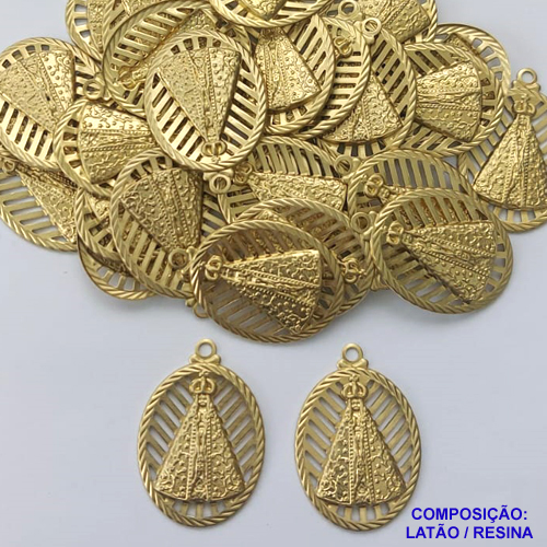 ACESSÓRIO NO BRUTO PRONTO PARA O BANHO (CX21) - PINGENTE MEDALHA OVAL VAZADA 23X28MM NOSSA SRA APARECIDA (631) PESO TOTAL 1,8GR - BRU0001846