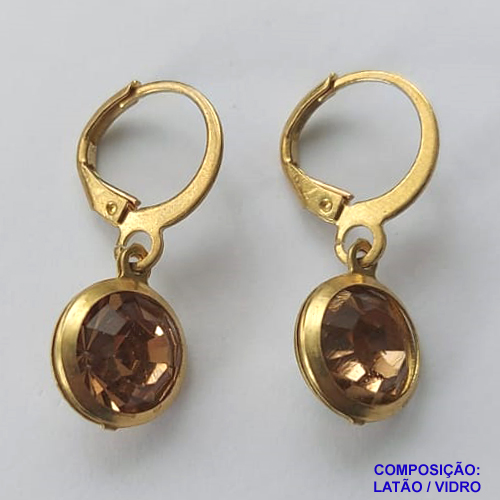 BRINCO NO BRUTO PRONTO BANHO - BRINCO COM PINGENTE EM STRASS BEGE - ARGOLINHA DE PRESSÃO (TRANQUETA) TAMANHO 10MM - PESO TOTAL 2,4GR - BRU10238