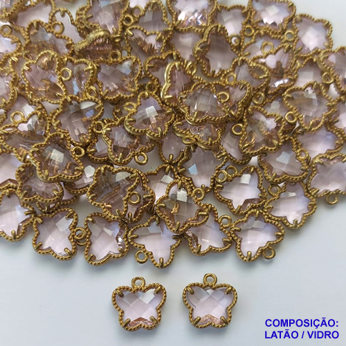 ACESSÓRIO NO BRUTO PRONTO PARA O BANHO - PINGENTE TIPO VAN CLEEF BORBOLETA ROSA COM UMA ARGOLINHA - COMPOSIÇÃO: LATÃO / VIDRO - TAMANHO 10MM -  (VENDIDO POR UNIDADE) PESO TOTAL 0,8GR - BRU0001857