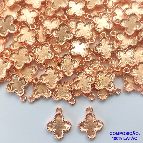 ACESSÓRIO NO BRUTO PRONTO PARA O BANHO - PINGENTE TIPO VAN CLEEF COM UMA ARGOLINHA - COMPOSIÇÃO: 100% LATÃO - TAMANHO 10MM - (VENDIDO POR UNIDADE) PESO TOTAL 0,6GR - BRU0001859
