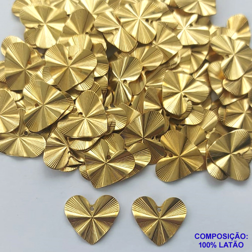 ACESSÓRIO NO BRUTO PRONTO PARA O BANHO - PINGENTE MARTELADO CORAÇÃO 15X16MM - COMPOSIÇÃO: 100% LATÃO -  PESO TOTAL 0,6GR - BRU0001862