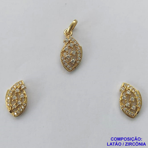CONJUNTO NO BRUTO PRONTO PARA O BANHO (CX26) - CONJUNTO SEM CORRENTE (CX001335) - (PINGENTE E BRINCOS) PINGENTE 6X11MM CRAVEJADO EM MICRO ZIRCÔNIAS - PESO TOTAL 1,9GR -  BRU10312