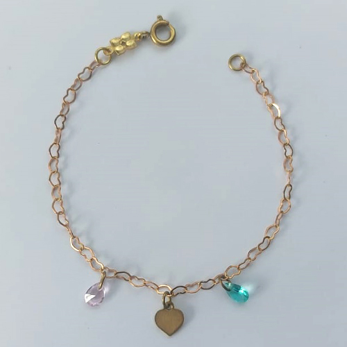 PULSEIRA NO BRUTO PRONTO PARA O BANHO(CX66) - PULSEIRA INFANTIL COM PINGENTES PEDRAS COLORIDAS E CORAÇÃO - TAMANHO 15CM - PESO 1GR - FECHO REDONDO - BRU10475