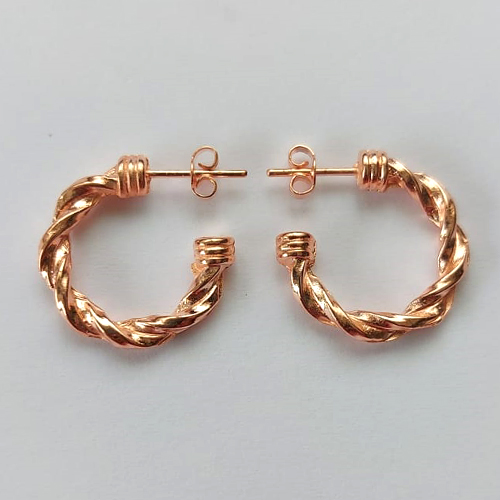 ACESSÓRIO (CRIS) BRINCO NO BRUTO PRONTO PARA O BANHO BRINCO DE ARGOLA TORCIDA - TAMANHO 17X17MM - PESO TOTAL 2,8GR - BRU10511