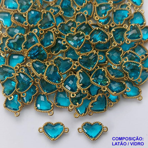 ACESSÓRIO NO BRUTO PRONTO PARA O BANHO - PINGENTE TIPO VAN CLEEF AZUL CORAÇÃO COM DUAS ARGOLINHAS - COMPOSIÇÃO: LATÃO / VIDRO - TAMANHO 10MM - (VENDIDO POR UNIDADE) PESO TOTAL 0,6GR - BRU0001883