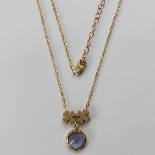 GARGANTILHA NO BRUTO PRONTO PARA O BANHO - COM CORRENTE CADEADO DE 45CM - PINGENTE ZIRCÔNIA LILÁS 10MM E TREVOS 7MM - PESO TOTAL 4.0GR - BRU10647