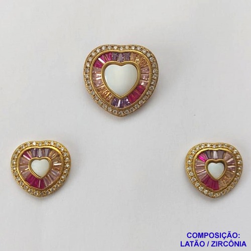 CONJUNTO NO BRUTO PRONTO PARA O BANHO(CX61) - CONJUNTO SEM CORRENTE - (PINGENTE E BRINCOS) PINGENTE CORAÇÃO COM MICRO ZIRCÔNIAS E ZIRCÔNIAS COLORIDAS 22MM E BRINCO CORAÇÃO COM MICRO ZIRCÔNIAS COLORIDAS 17MM - PESO TOTAL 7.6GR -  BRU10724