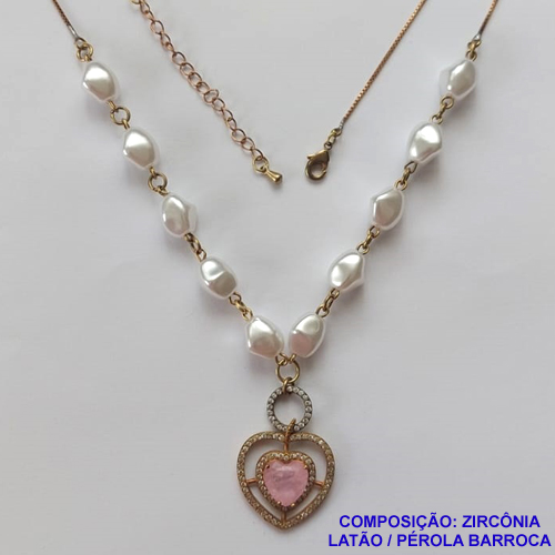 GARGANTILHA NO BRUTO PRONTO PARA O BANHO (CX40)- COM PÉROLAS BARROCAS E PINGENTE CORAÇÃO COM ZIRCÔNIA ROSA E BASE CRAVEJADA EM MICROS ZIRCÔNIAS CRISTAIS 21X23MM - COM CORRENTE VENEZIANA - TAMANHO 60CM + EXTENSOR - PESO: 10,6GR - BRU11234