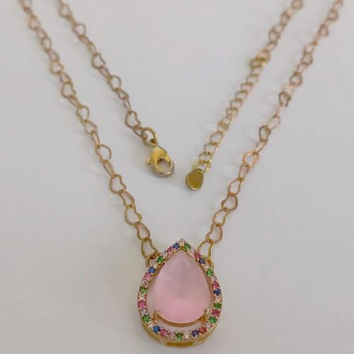 GARGANTILHA NO BRUTO PRONTO PARA O BANHO - COM CORRENTE TODA EM CORAÇÃO DE 50CM - PINGENTE GOTA 10x14MM TODA CRAVEJADA EM ZIRCONIAS - PESO TOTAL 5.5GR - BRU12346