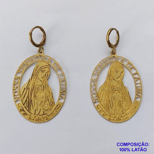BRINCO NO BRUTO PRONTO PARA O BANHO - BRINCOS ARGOLINHA DE PRESSÃO (TRANQUETA) PINGENTES OVAIS EM FOTOCORROSÃO NOSSA SRA DE FÁTIMA (FC0961) - TAMANHO 29x37MM - PESO TOTAL 5,4GR - BRU12566