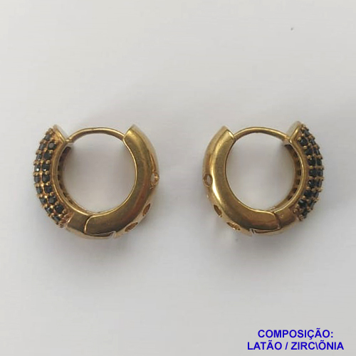 BRINCO NO BRUTO PRONTO BANHO (CX03) - BRINCO ARGOLA CRAVEJADO EM MICROS ZIRCÔNIAS PRETA - (TRANQUETA) TAMANHO 18MM - LARGURA: 7MM - PESO TOTAL 6,8GR - BRU12679