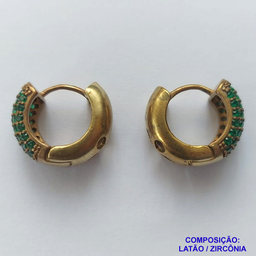 BRINCO NO BRUTO PRONTO BANHO(TTUU)(CX02) - BRINCO ARGOLA CRAVEJADO EM MICROS ZIRCÔNIAS VERDES - (TRANQUETA) TAMANHO 16MM - LARGURA: 8MM - PESO TOTAL 6,2GR -  BRU12699