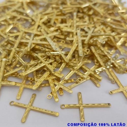 ACESSÓRIO PINGENTE NO BRUTO PRONTO PARA O BANHO (CX34) - CRUCIFIXO (0565) - TAMANHO 23MM PESO TOTAL 0,4GR - COMPOSIÇÃO: 100% LATÃO - BRU0002130