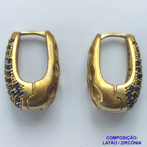 BRINCO NO BRUTO PRONTO BANHO(TTUU)(CX02) - BRINCO ARGOLA CRAVEJADO EM MICROS ZIRCÔNIAS AZUIS - (TRANQUETA) TAMANHO 19MM - LARGURA: 8MM - PESO TOTAL 6GR -  BRU12703