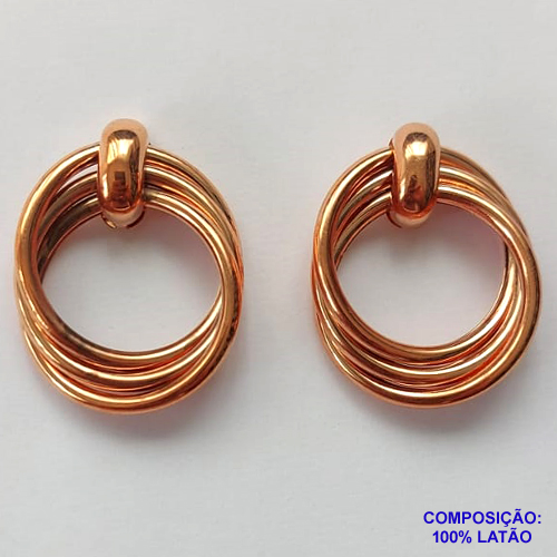 BRINCO NO BRUTO PRONTO PARA O BANHO - BRINCO DE PINO COM 3 ARGOLAS LISAS - COMPOSIÇÃO: 100% LATÃO - TAMANHO 38MM - PESO TOTAL 10,4GR - BRU12867