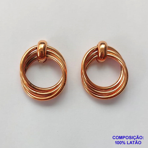 BRINCO NO BRUTO PRONTO PARA O BANHO - BRINCO DE PINO COM 3 ARGOLAS LISAS - COMPOSIÇÃO: 100% LATÃO - TAMANHO 31MM - PESO TOTAL 6,8GR - BRU12869