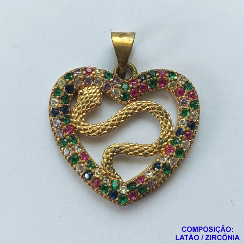 PINGENTE NO BRUTO PRONTO PARA O BANHO (CX29) - PINGENTE CORAÇÃO VAZADO COM COBRA CRAVEJADO EM MICRO ZIRCÔNIAS COLORIDAS 20X21MM - PESO TOTAL 2,6GR - COMPOSIÇÃO: LATÃO / ZIRCÔNIA - BRU0002297