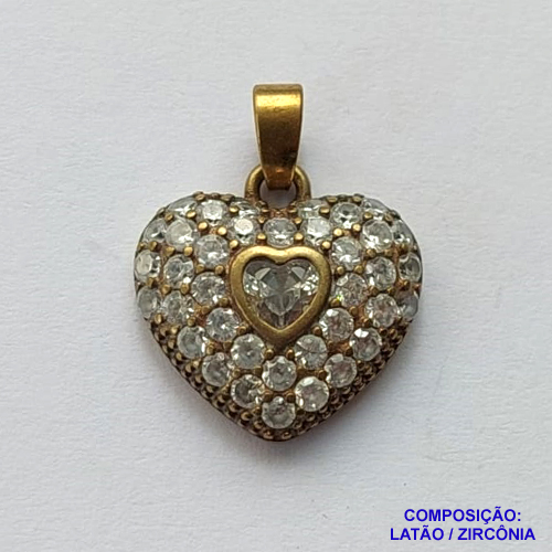 PINGENTE NO BRUTO PRONTO PARA O BANHO (CX33) - PINGENTE CORAÇÃO CRAVEJADO EM MICRO ZIRCÔNIAS 14MM - PESO TOTAL 2GR - COMPOSIÇÃO: LATÃO / ZIRCÔNIA - BRU0002299