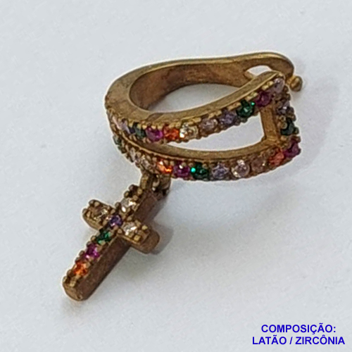 PIERCING NO BRUTO PRONTO PARA O BANHO (CX33) - PIERCING COM PINGENTE CRUCIFIXO COM MICRO ZIRCÔNIAS COLORIDAS - COMPOSIÇÃO: LATÃO / ZIRCÔNIA - TAMANHO 13X15MM - PESO TOTAL 1,3GR - (VENDIDO POR UNIDADE) BRU13005