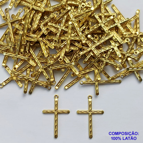 ACESSÓRIO NO BRUTO PRONTO PARA O BANHO (CX34) - ACESSÓRIO CRUZ COM NAVETE 23MM (565) - PESO: 0,5GR - COMPOSIÇÃO: 100% LATÃO - BRU0002349