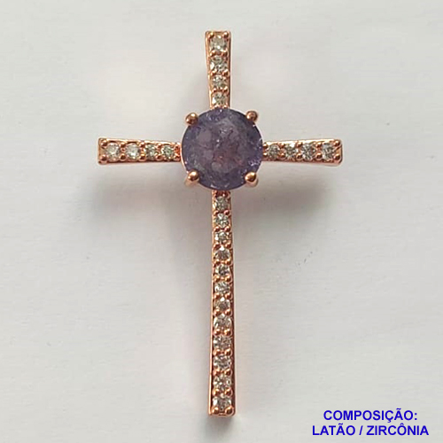 PINGENTE NO BRUTO PRONTO PARA O BANHO (CX37) - PINGENTE CRUCIFIXO CRAVEJADO EM MICROS ZIRCÔNIAS CRISTAIS E ZIRCÔNIA LILÁS -  COMPOSIÇÃO: LATÃO / ZIRCÔNIA - TAMANHO 23X37MM - PESO TOTAL 2,8GR - BRU13024