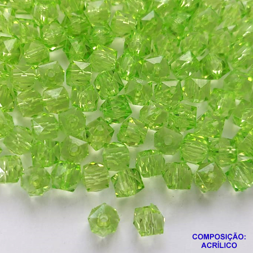 ACESSÓRIO NO BRUTO PRONTO PARA O BANHO(CX67) - CUBINHO EM ACRÍLICO VERDE 8MM COM FURO PASSANTE - PESO 0,4GR - BRU0002408